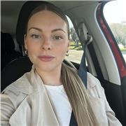 Soy educadora con experiencia en la enseñanza a niños/as de primaria